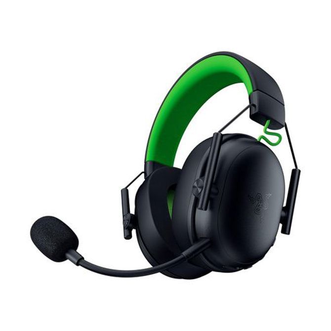 Slušalke Razer BlackShark V3 Pro Xbox brezžične, 2,4 GHz/Bluetooth/USB, do 44 ur delovanja, mikrofon, črno-zelene