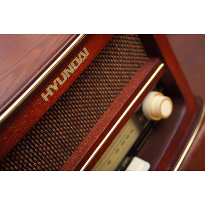 HYUNDAI retro radio RC606 3