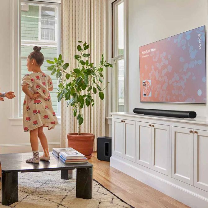 Soundbar Sonos Arc Ultra, Sound Motion, Trueplay, črne barve 4