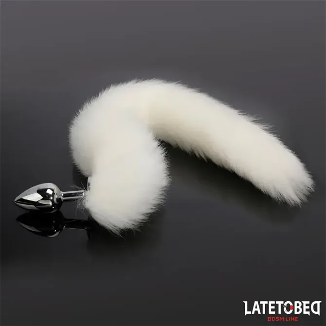 Analni čep LateToBed BDSM Line Fox Tail White, kovinski čep z belim repom, velikost S 4