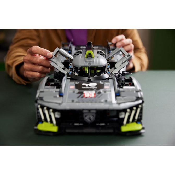 Kocke Lego® Technic™: Peugeot 9X8 24H Le Mans Hybrid Hypercar (42156) 4