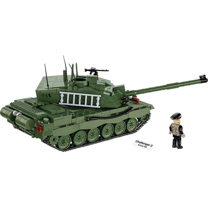 Tank Cobi Challenger 2 (merilo 1:35), 954 kos, od 9. let 2