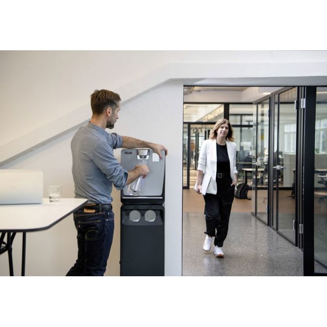 Karcher PROFI Avtomat za vodo WPD 200 Basic črna, 1.024-931.0 2