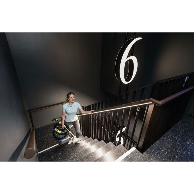 Globinski sesalnik Karcher Professional Puzzi 8/1 C Adv 1.100-241 3