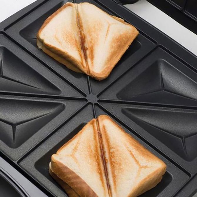 Ufesa toaster za 4 sendviče SW7400, 1400W 4