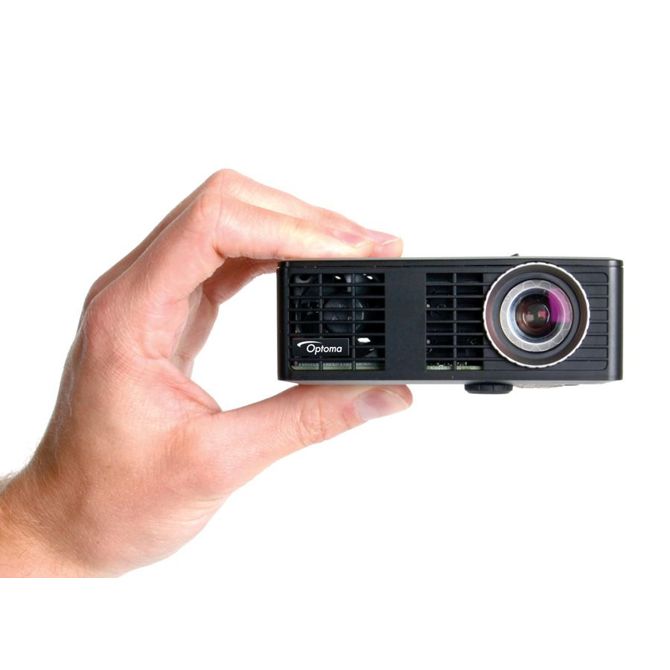 Mini prenosni LED DLP projektor Optoma ML750e