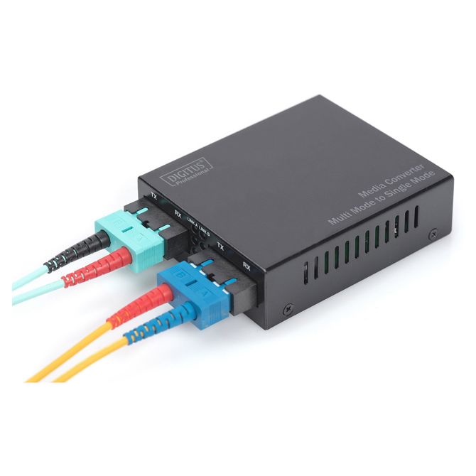 DIGITUS Media Converter Gigabit Multimode/Singlemode. SC/SC 5