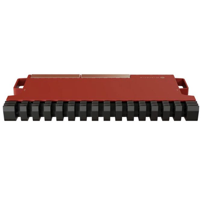 Koncentrator in stikalo MikroTik L009UiGS-RM 8x Gigabit LAN, 1x 2.5G SFP, ARM dvojedrni procesor, PoE-in/out, 1U rackmount 2