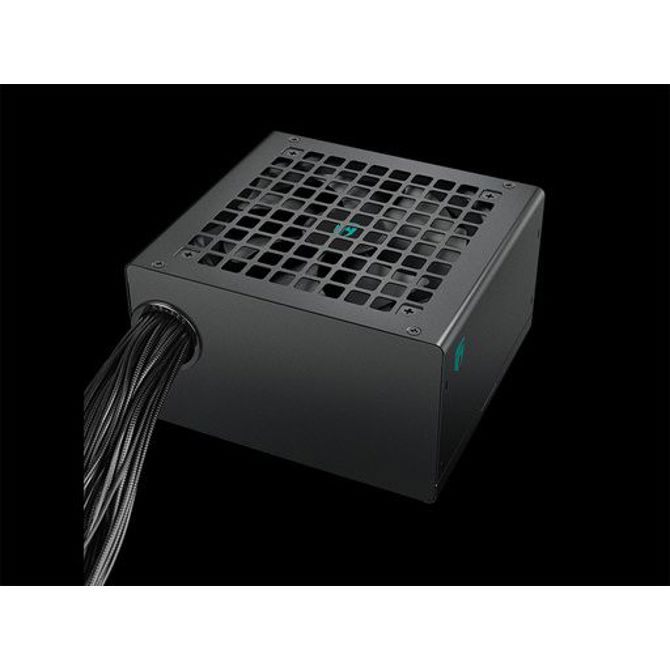 Napajalnik za računalnik DeepCool PN850D (črn, 1x 12-pinski visokozmogljiv grafični procesor, 3x PCIe, 850 W) 6