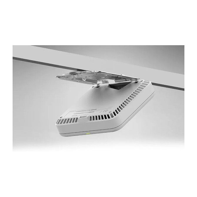 NETGEAR Insight WBE710 - dostopna točka - tripasovna, PoE, 2,5G - Wi-Fi 7 - Wi-Fi 7 - 2,4 GHz, 5 GHz, 6 GHz - montaža na stensko/ploščo 5