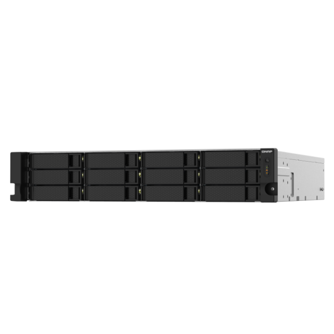 QNAP strežnik za 12 diskov, 4GB ram, 2x 10GbE SFP mreža 3