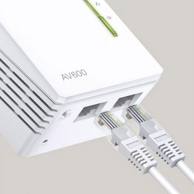 TP-LINK TL-WPA4220 TKIT AV600 300Mbps brezžični 3-pack powerline starter kit adapter 3