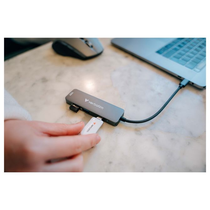 Večportno zvezdišče Verbatim Essentials USB-C s 4 vrati 4