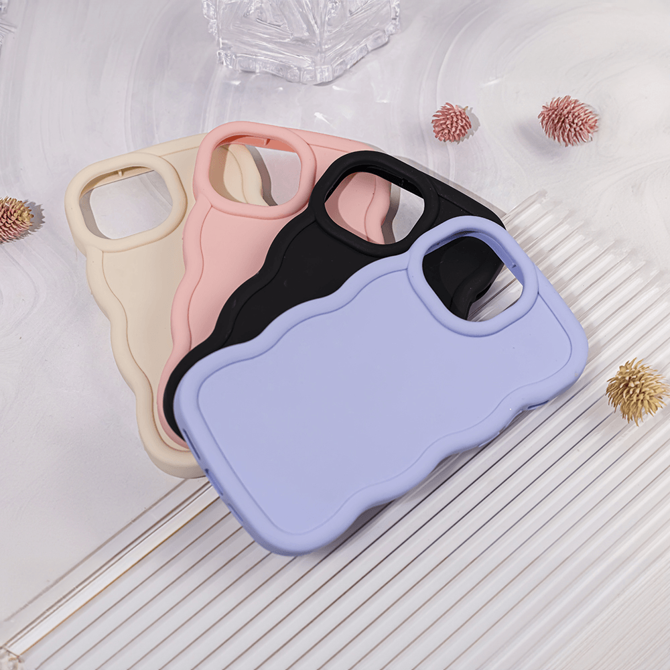 Bubble silikonski ovitek za iPhone 16 Plus - bež 5