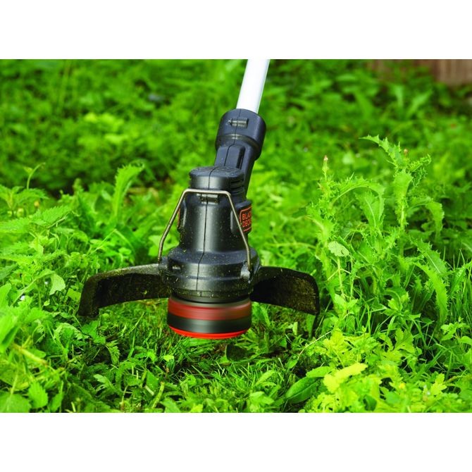 Akumulatorska kosilnica z nitjo Black&Decker ST1823, 18 V, Li-Ion baterija, 1,5 Ah, oranžno-črna 3