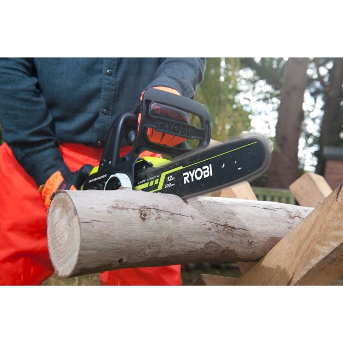 Akumulatorska motorna žaga Ryobi One+, 18 V, Li-Ion baterija 5.0 Ah, zelena/črna 3