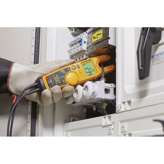 Ročni digitalni multimeter Fluke T6-600/EU, tokovne klešče, kalibracija v skladu s tovarniškim standardom 5