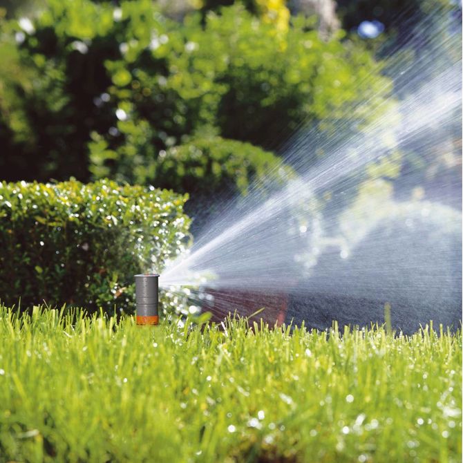 Turbinski zalivalnik Gardena T 380, siv (08205-29) 2