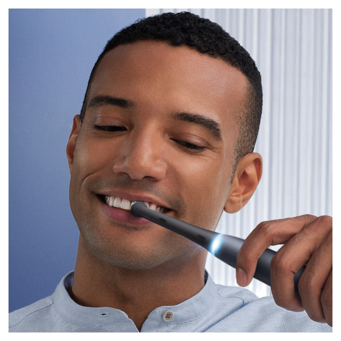 Električna zobna ščetka Oral-b iO7 Duo bela/črna 5